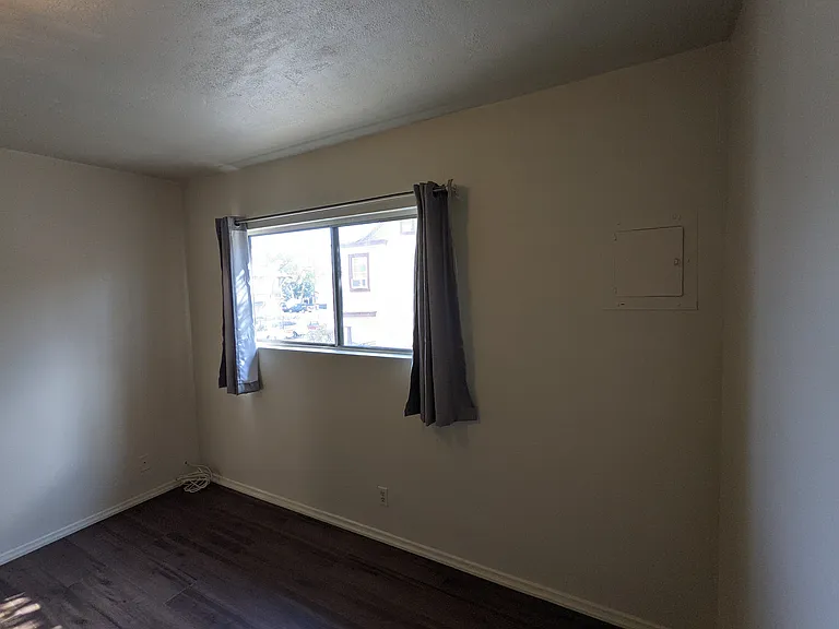 821 Olive Ave #5 — Photo 10