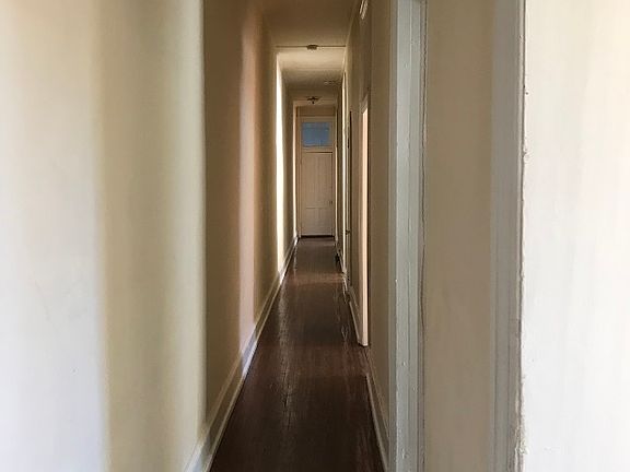 2nd image of 300 N Potomac St APT S2