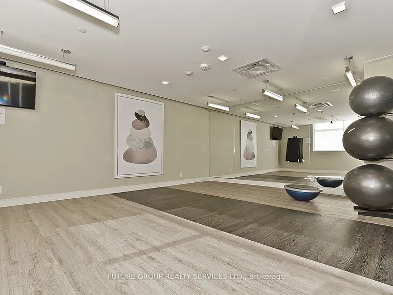 1575 Lakeshore Rd W #262 — Photo 26