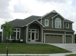 5819 N Liberty Ave, Kansas City, MO 64118