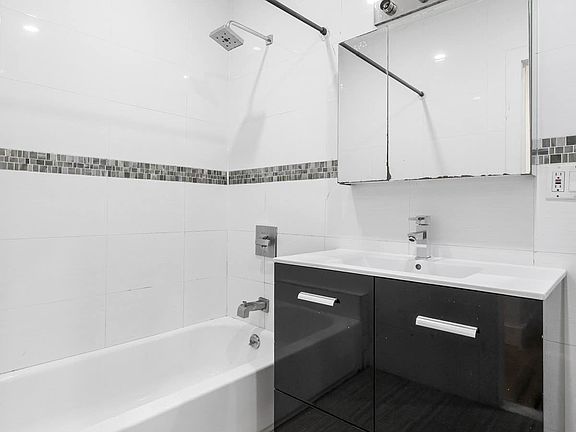 3rd image of 105 Troutman St #201B