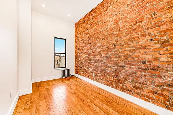 Rented by REAL New York | media 7