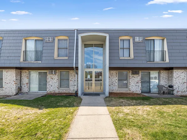 810 9th Ave S APT 8, Hopkins, MN 55343