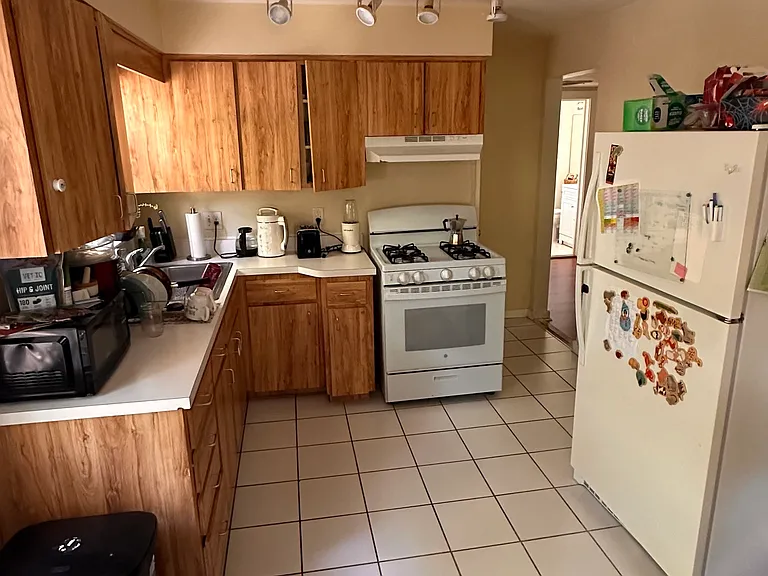 615 NE 11th Ave #A — Photo 10