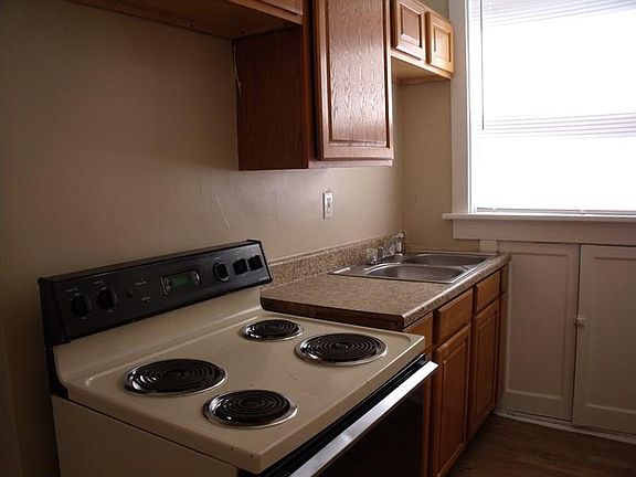 2nd image of 4418 Michigan Ave APT 1N