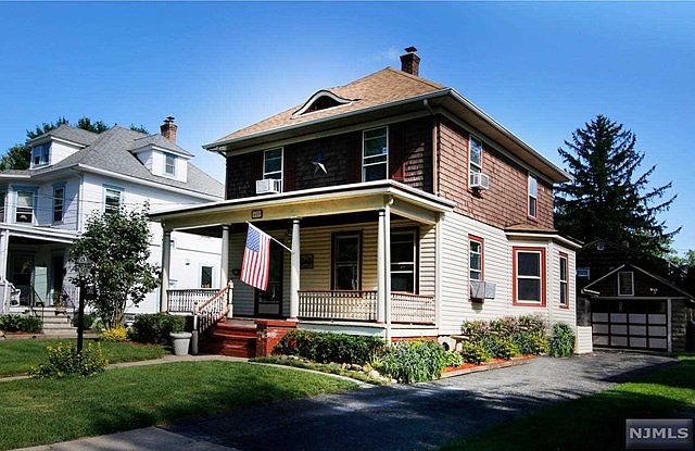 1st image of 488 Piermont Ave