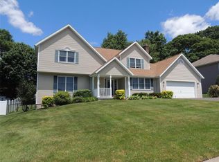 1141 Sapphire Dr, Endicott, NY 13760