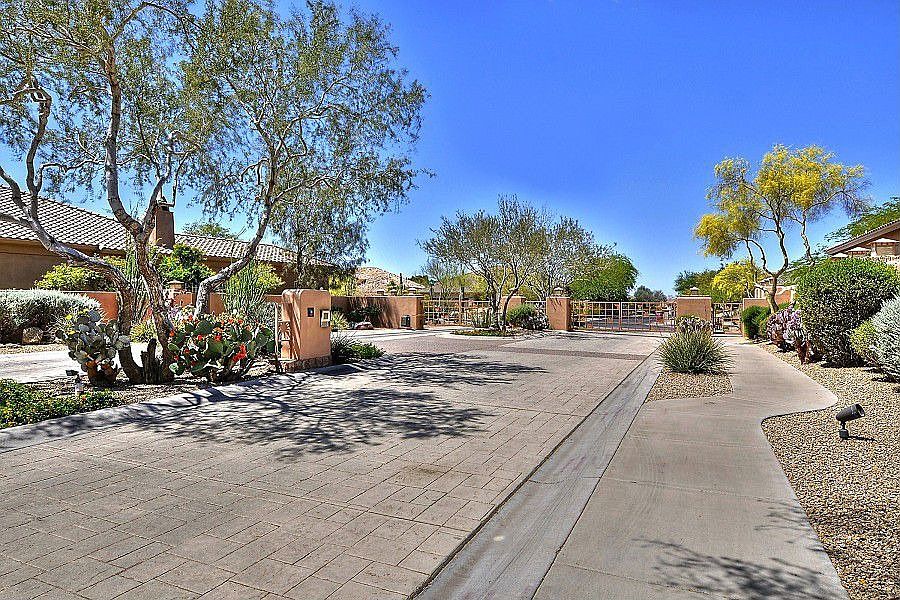 2nd image of 13506 E Sorrel Ln