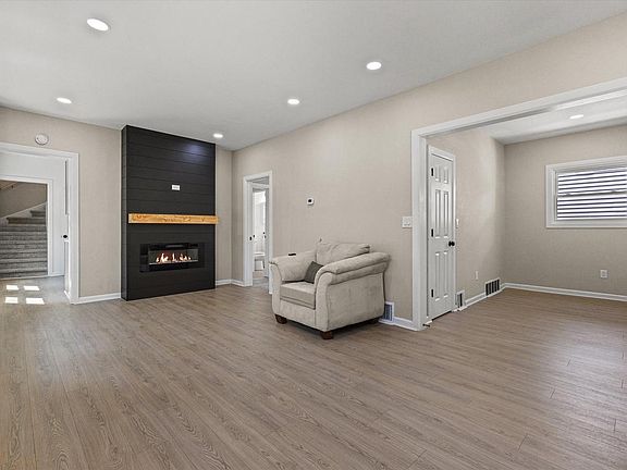 5th image of 2573 N 45th STREET