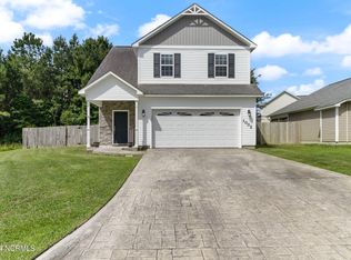 1002 Hollyfield Ct, Jacksonville, NC 28546