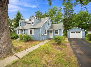 132 Miller St, Springfield, MA 01104