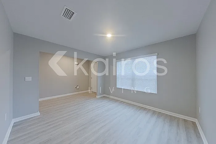 4694 Malay Cir — Photo 5