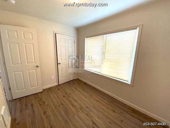 5th image of 9618 Pacific Ave #8A