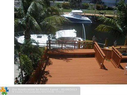 4th image of 3028 NE 49th St