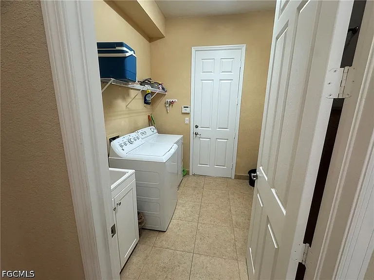 10253 Gulfstone Ct — Photo 8