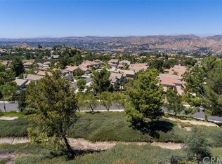 943 S Firefly Dr, Anaheim, CA 92808