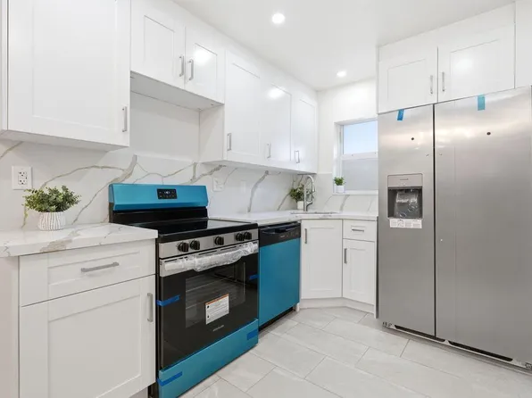 1747 Rodman St APT 302, Hollywood, FL 33020