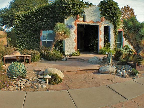 2nd image of 7621 E La Cienega Dr