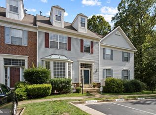 5717 Clapham Rd, Alexandria, VA 22315