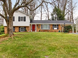 2209 Abbotsford Dr, Vienna, VA 22181