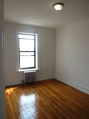 Rented by Vassiliou Group | media 49