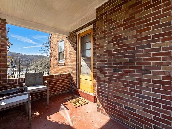 3rd image of 1201 Midland Beaver Rd