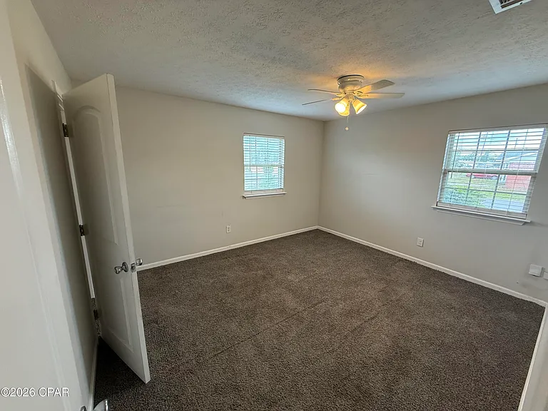 1501 Louisiana Ave — Photo 7