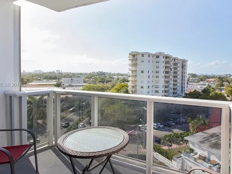 900 Bay Dr #709 — Photo 8