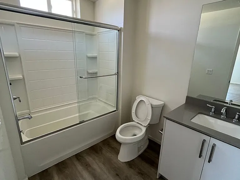 5630 Fair Ave — Photo 17