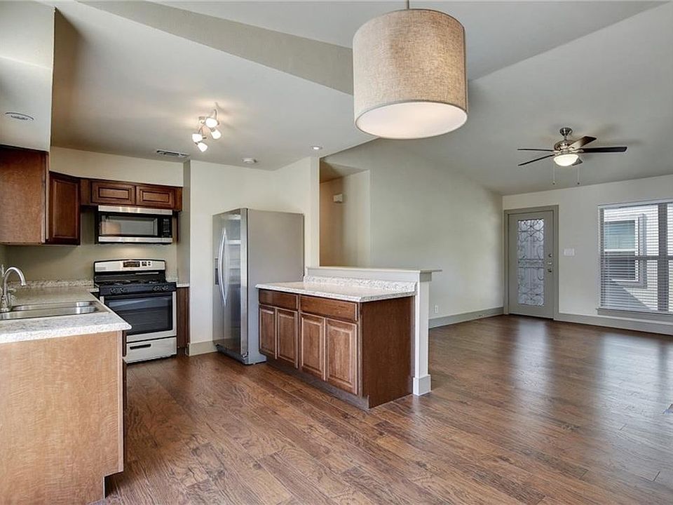 1st image of 9415 Quail Meadow Dr #B
