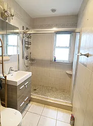 Rented by NY Space Finders Inc.