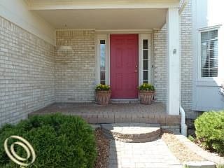 3rd image of 24729 Willowbrook Dr