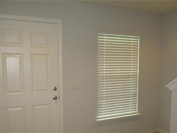 2nd image of 7209 Merlot Sienna Ave