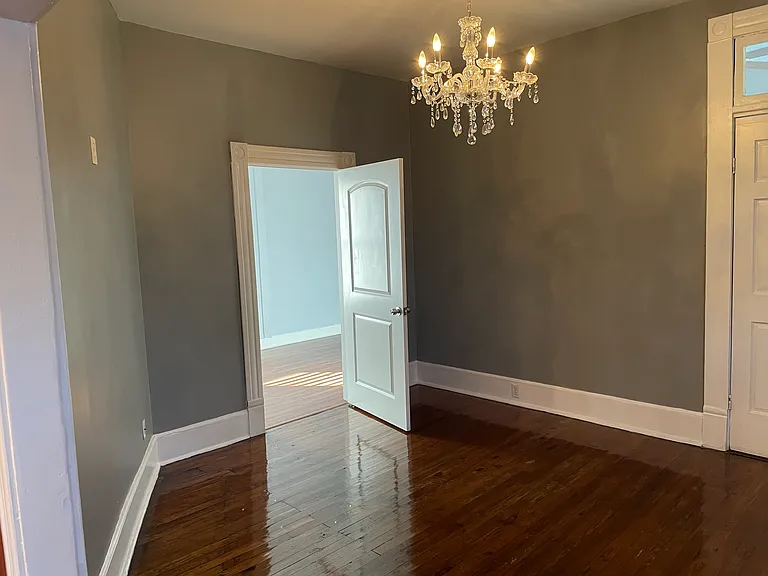 2024 N Market St — Photo 17