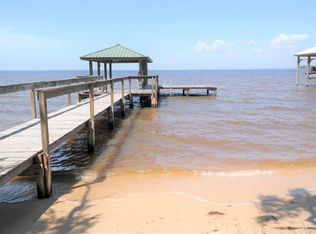 1824 Bay Grove Rd, Freeport, FL 32439