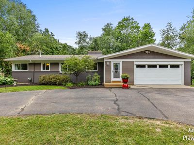 451 Alden Nash Ave SE, Lowell, MI, 49331