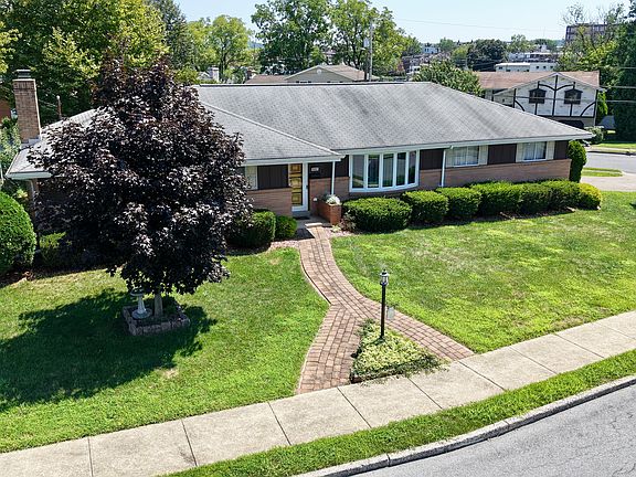 3rd image of 1007 N 10th St