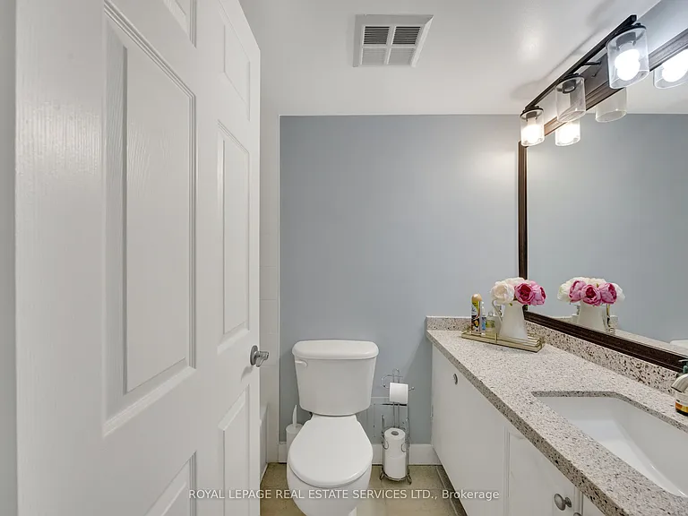 2177 Burnhamthorpe Rd W #1510 — Photo 32