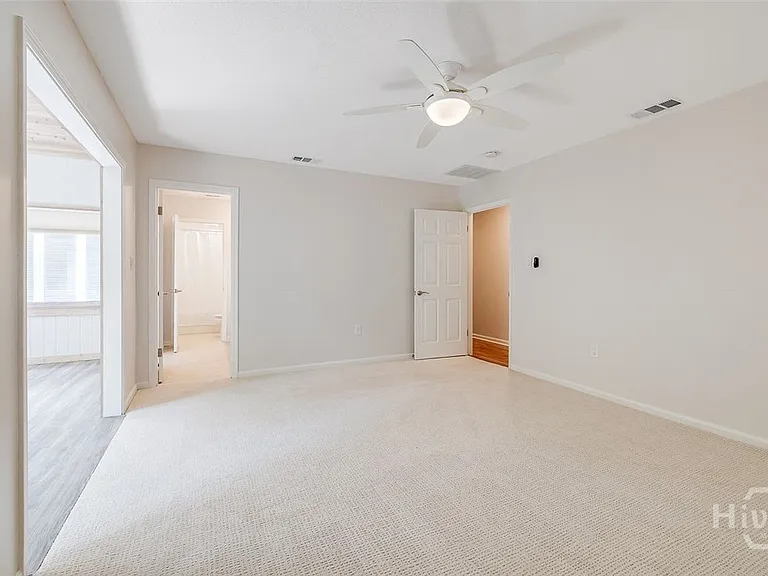 14 Hemingway Dr — Photo 28