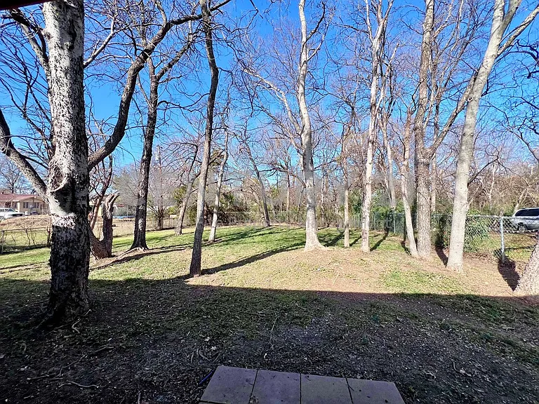 1311 Nolte Dr — Photo 12