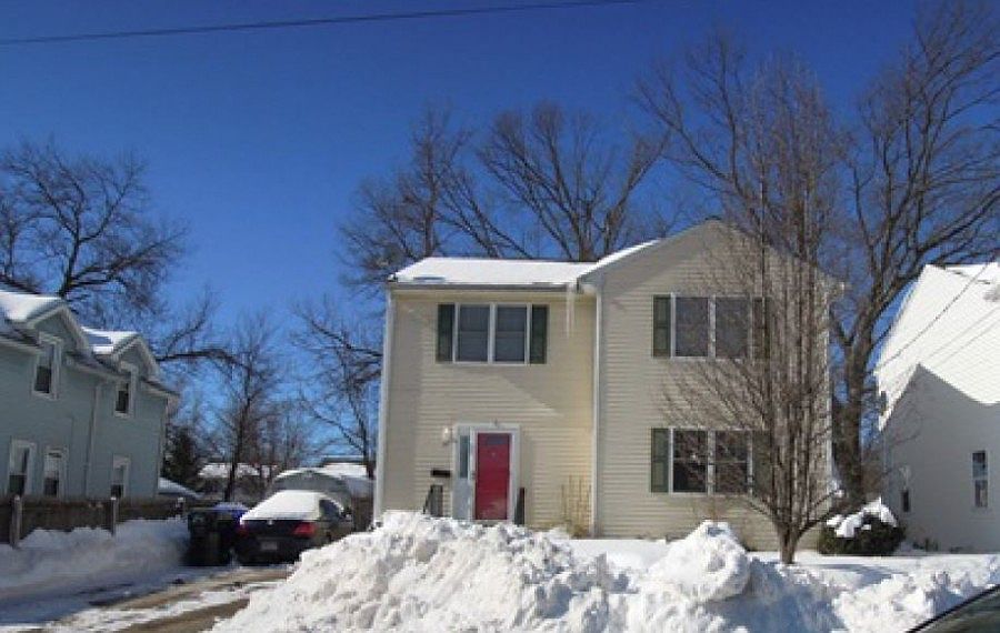 2nd image of 54 Warrenton St
