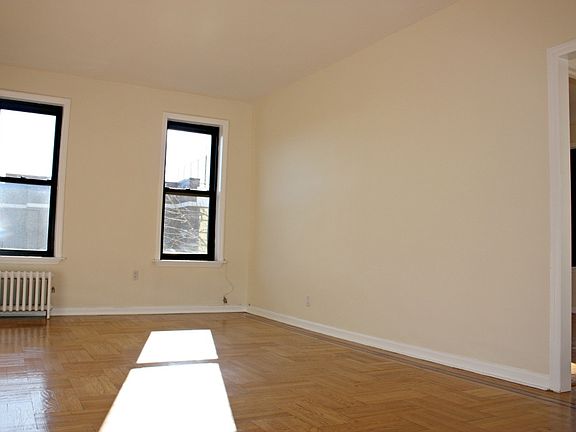2nd image of 486 Brooklyn Ave APT D2