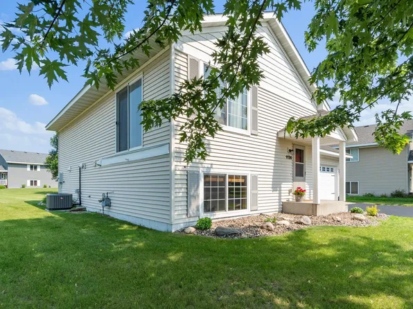 1126 Benjamin Dr, Alexandria, MN 56308