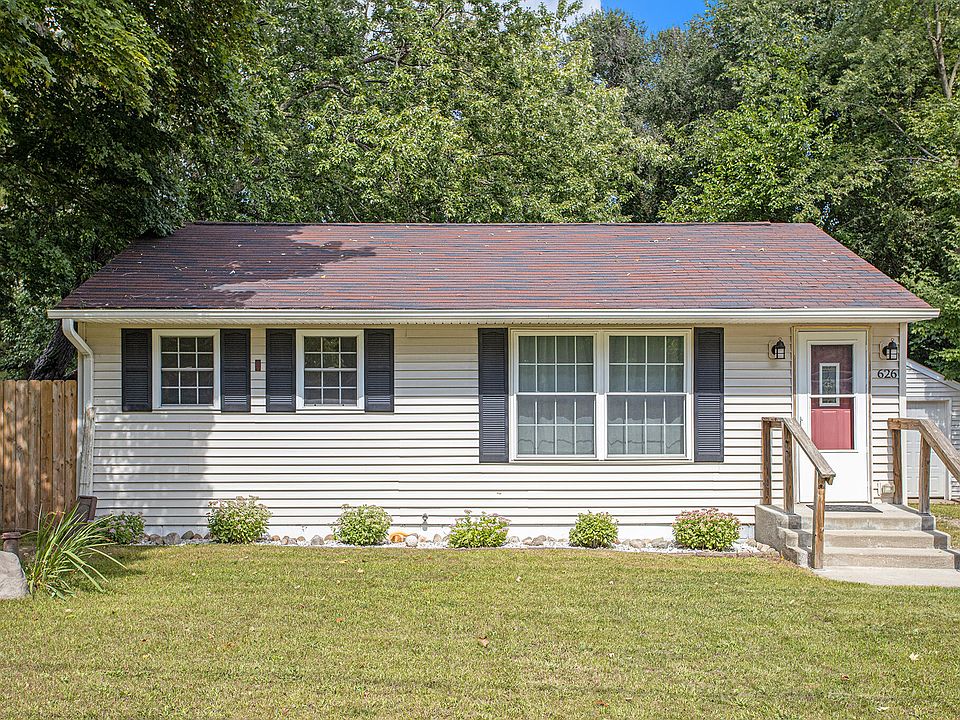 1st image of 626 Bruce Ave