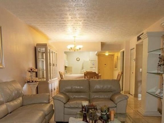 4th image of 6070 W 18th Ave APT 304
