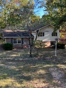 2129 Coachman Dr, Roanoke, VA, 24012
