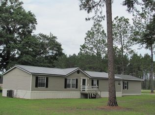 594 Old Graham Rd, Hazlehurst, GA 31539