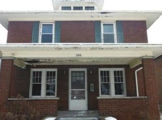 206 N Wiley St, Crestline, OH 44827