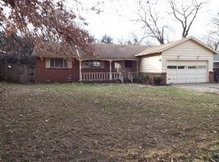 513 SE Yale Dr, Bartlesville, OK 74006