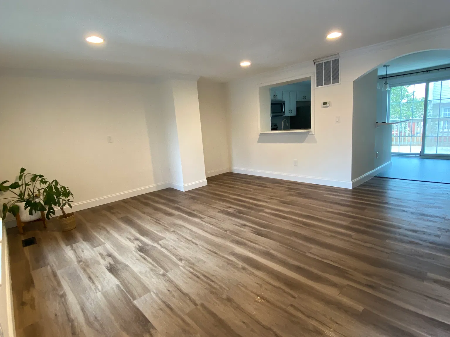 6026 Buttercup Ct — Photo 3
